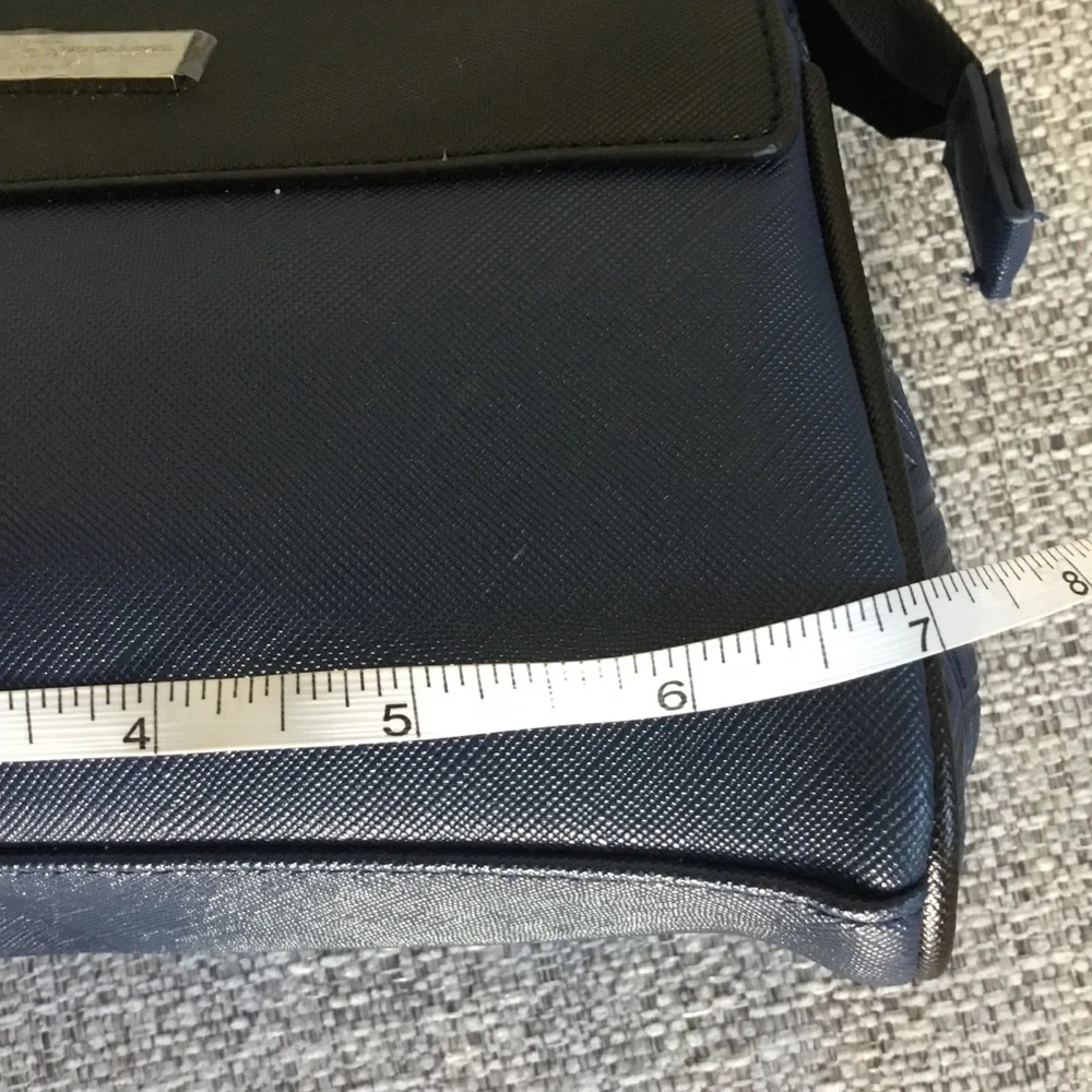 Salvatore Ferragamo Black and Navy Leather Cosmetic Case